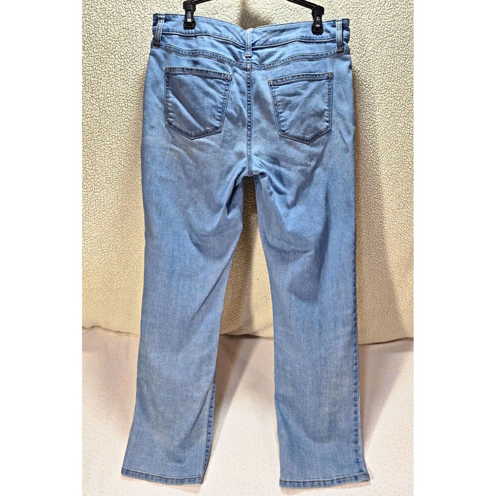 St. John's Bay Womens Size 10 Light Wash  Straight Leg Denim Blue Jeans